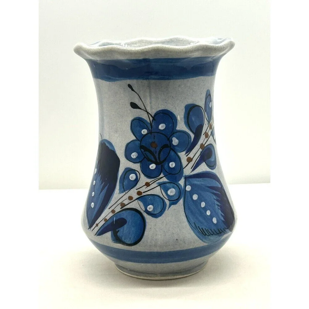 Vase 6